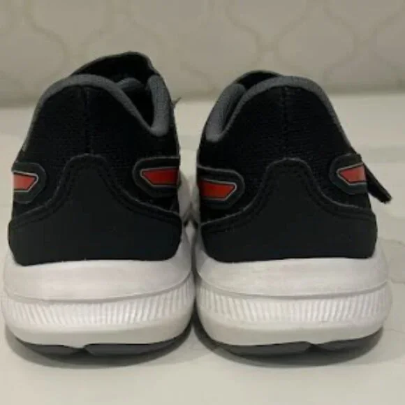 ASICS Running Shoes – Size 1 - Picture 3 of 6